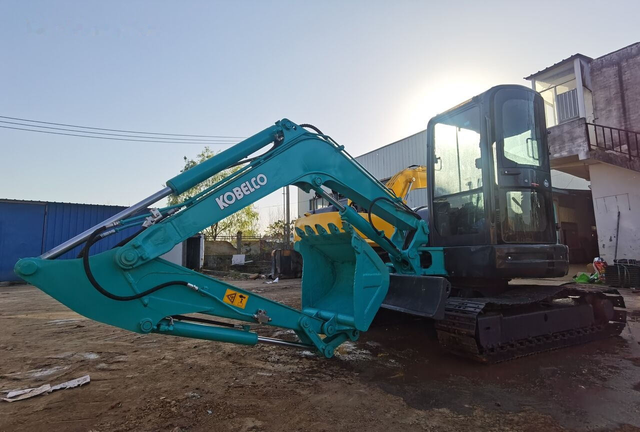 Kobelco SK55 - Міні-екскаватор: фото 3 Kobelco SK55 - Міні-екскаватор: фото 3