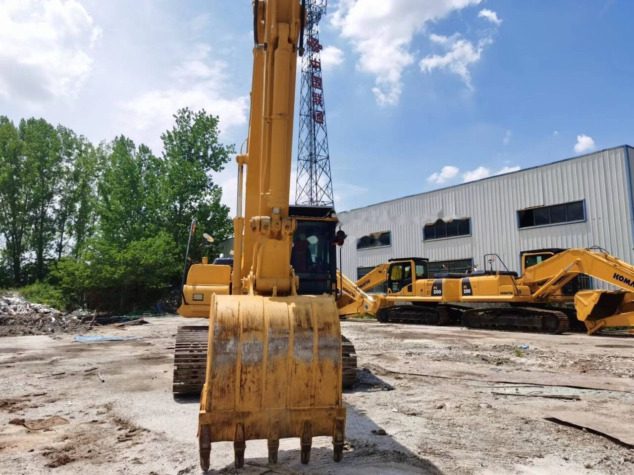 Komatsu PC200 - Гусеничний екскаватор: фото 3 Komatsu PC200 - Гусеничний екскаватор: фото 3