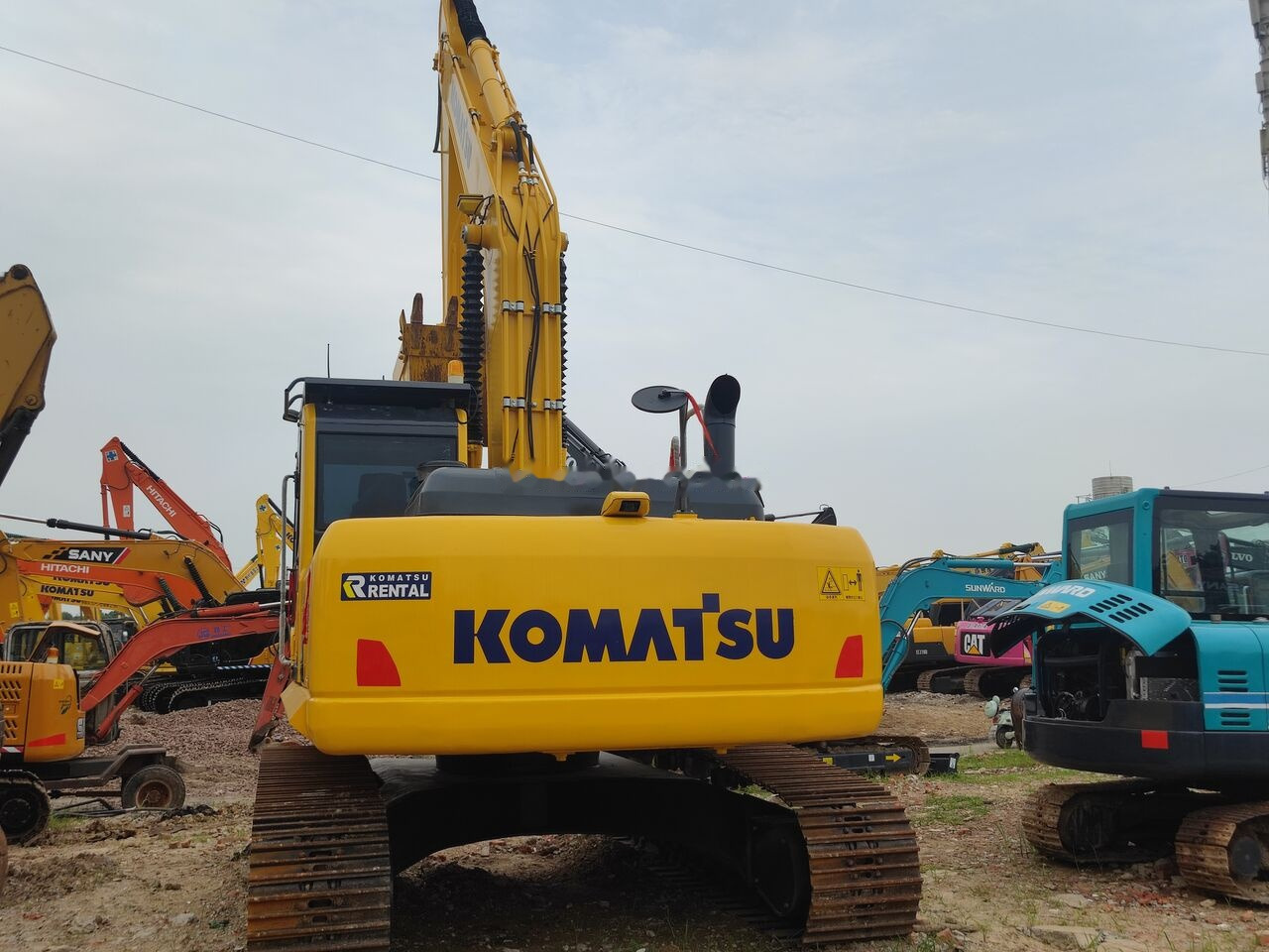 Komatsu PC240LC - Гусеничний екскаватор: фото 4 Komatsu PC240LC - Гусеничний екскаватор: фото 4