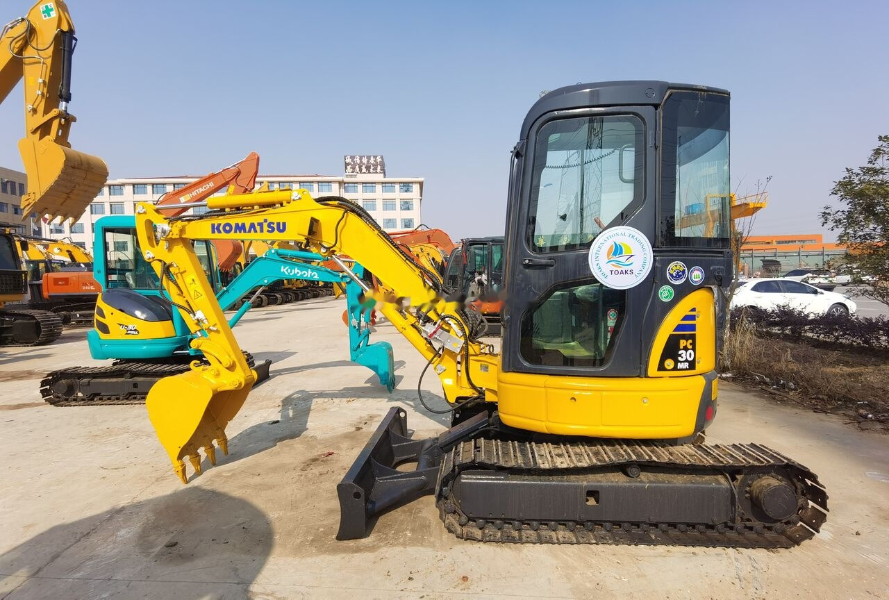 Komatsu PC30MR - Міні-екскаватор: фото 2 Komatsu PC30MR - Міні-екскаватор: фото 2
