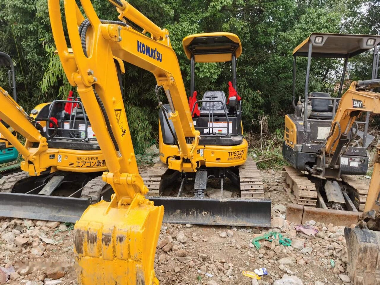 Komatsu PC35MR - Міні-екскаватор: фото 2 Komatsu PC35MR - Міні-екскаватор: фото 2