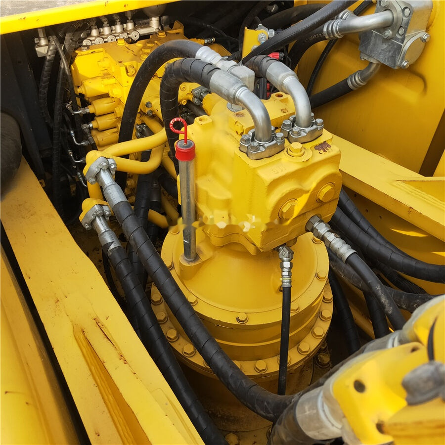 Komatsu PC400-7 - Гусеничний екскаватор: фото 3 Komatsu PC400-7 - Гусеничний екскаватор: фото 3