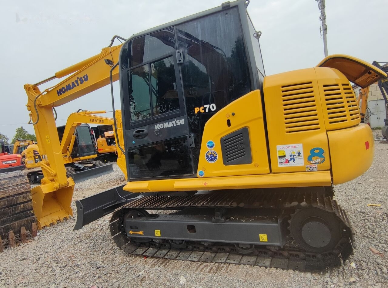 Komatsu PC70-8 - Міні-екскаватор: фото 4 Komatsu PC70-8 - Міні-екскаватор: фото 4