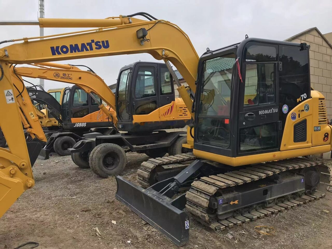 Komatsu PC70-8 - Гусеничний екскаватор: фото 4 Komatsu PC70-8 - Гусеничний екскаватор: фото 4