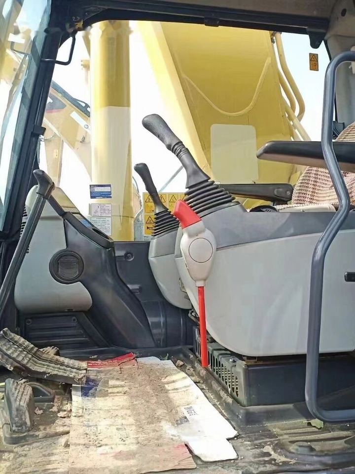 Komatsu pc400-8 - Гусеничний екскаватор: фото 2 Komatsu pc400-8 - Гусеничний екскаватор: фото 2