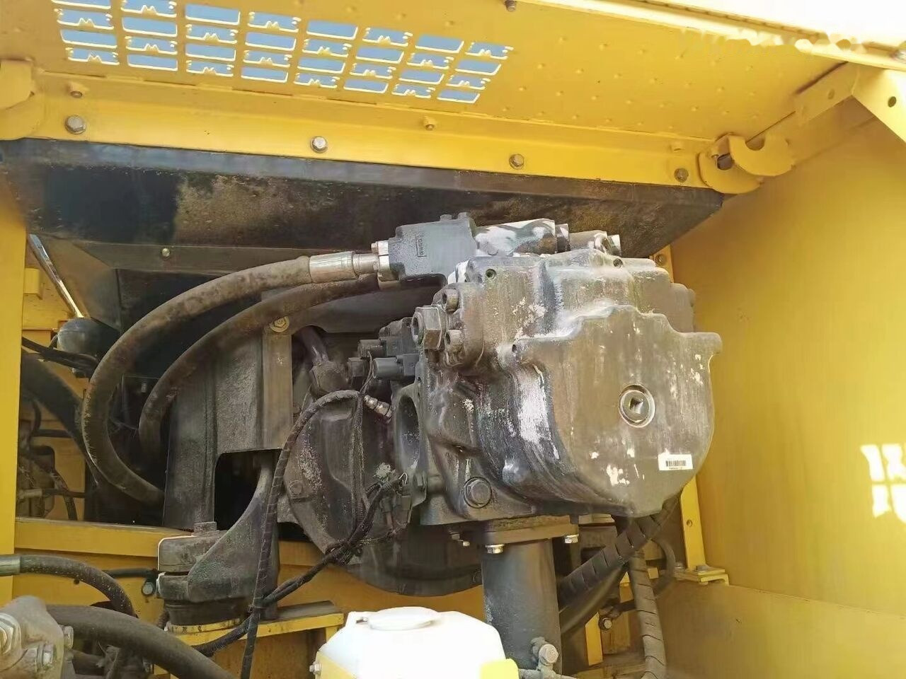 Komatsu pc400-8 - Гусеничний екскаватор: фото 1 Komatsu pc400-8 - Гусеничний екскаватор: фото 1
