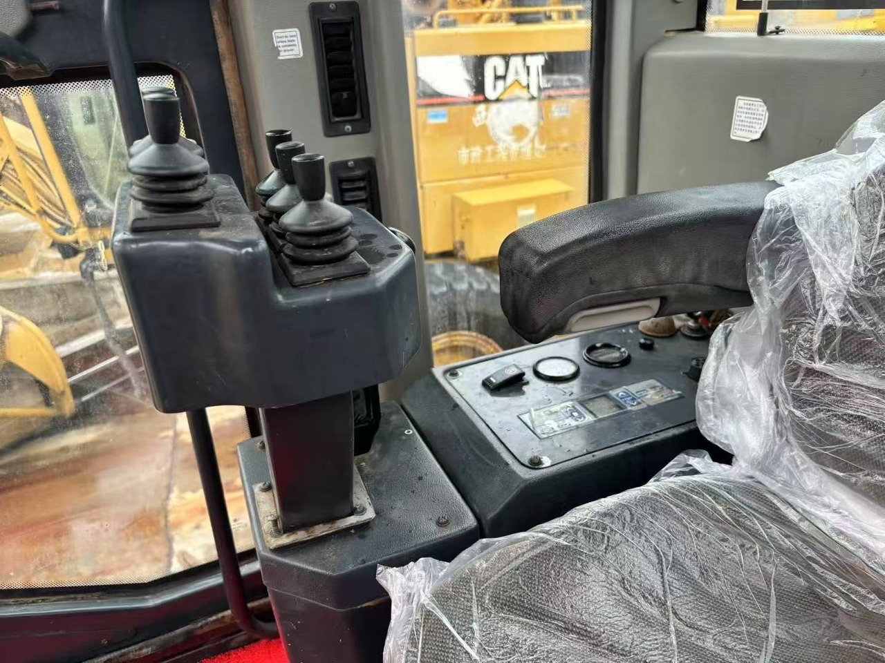 LIUGONG 420 - Грейдер: фото 4 LIUGONG 420 - Грейдер: фото 4