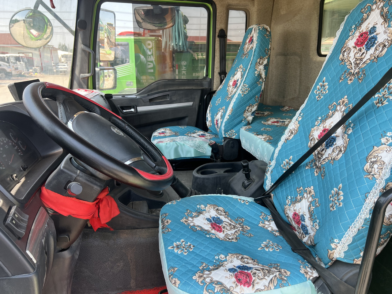 Самоскид вантажівка SHACMAN M3000: фото 7 Самоскид вантажівка SHACMAN M3000: фото 7