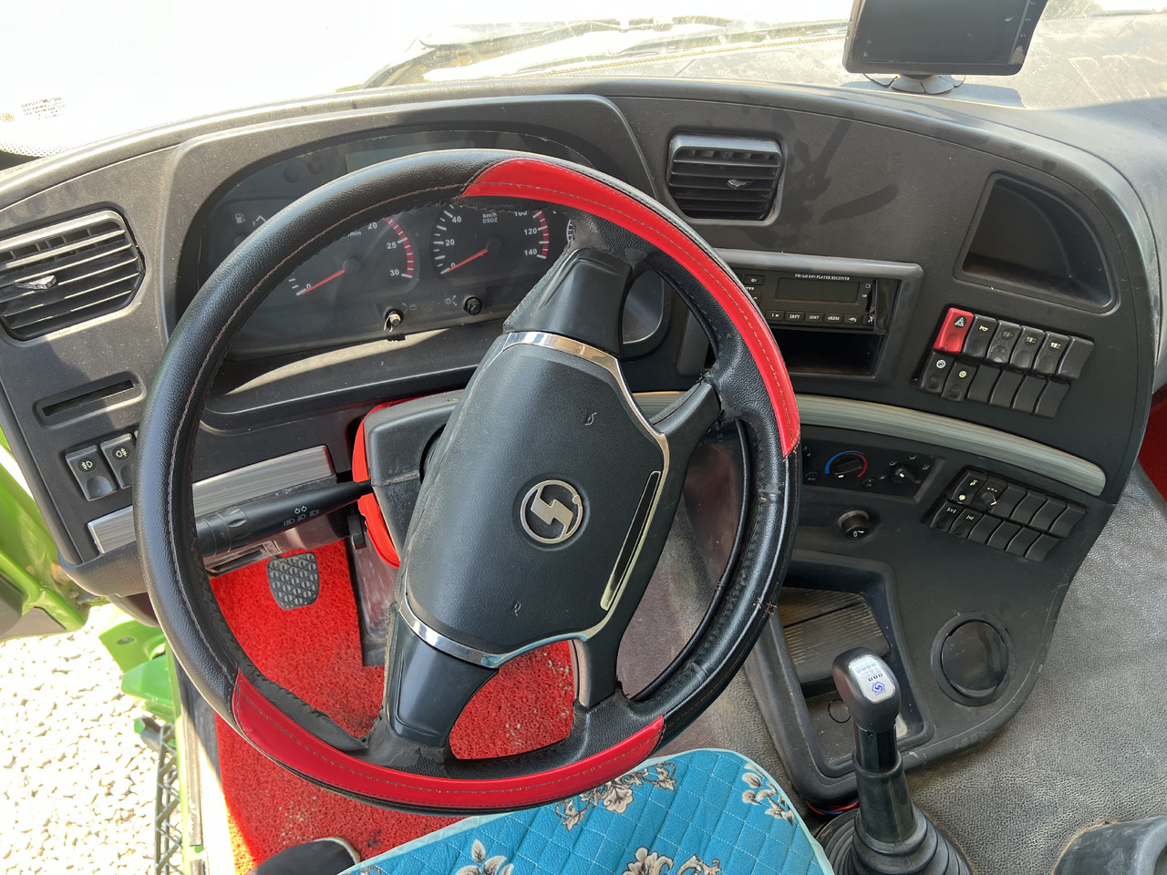 Самоскид вантажівка SHACMAN M3000: фото 8 Самоскид вантажівка SHACMAN M3000: фото 8