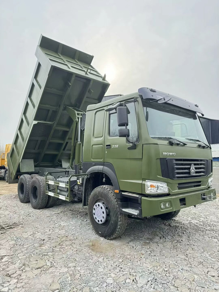 Самоскид вантажівка SINOTRUK HOWO 6x4: фото 6