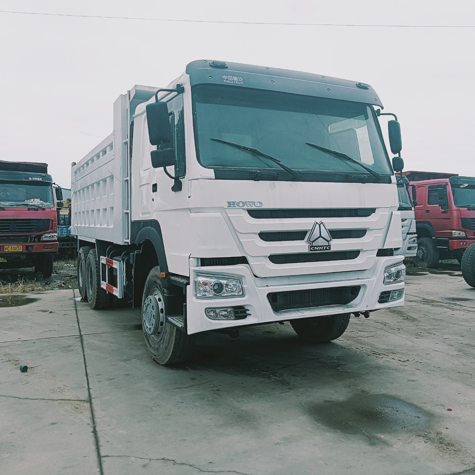 SINOTRUK HOWO - Самоскид вантажівка: фото 3 SINOTRUK HOWO - Самоскид вантажівка: фото 3