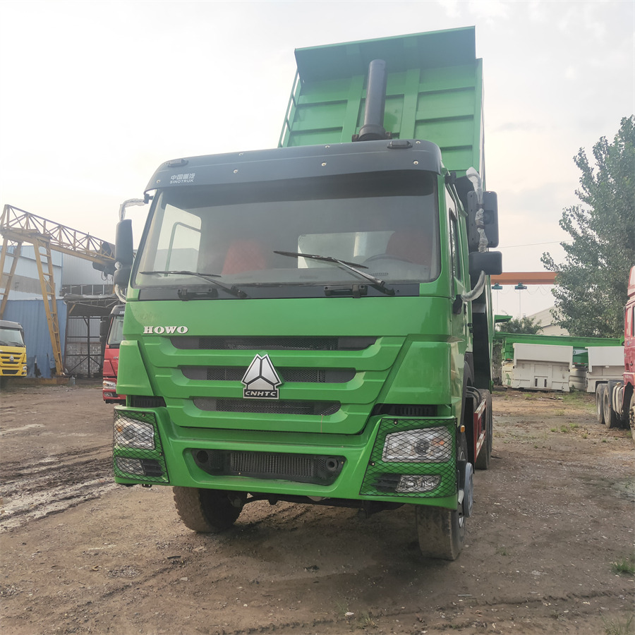 SINOTRUK HOWO - Самоскид вантажівка: фото 3 SINOTRUK HOWO - Самоскид вантажівка: фото 3