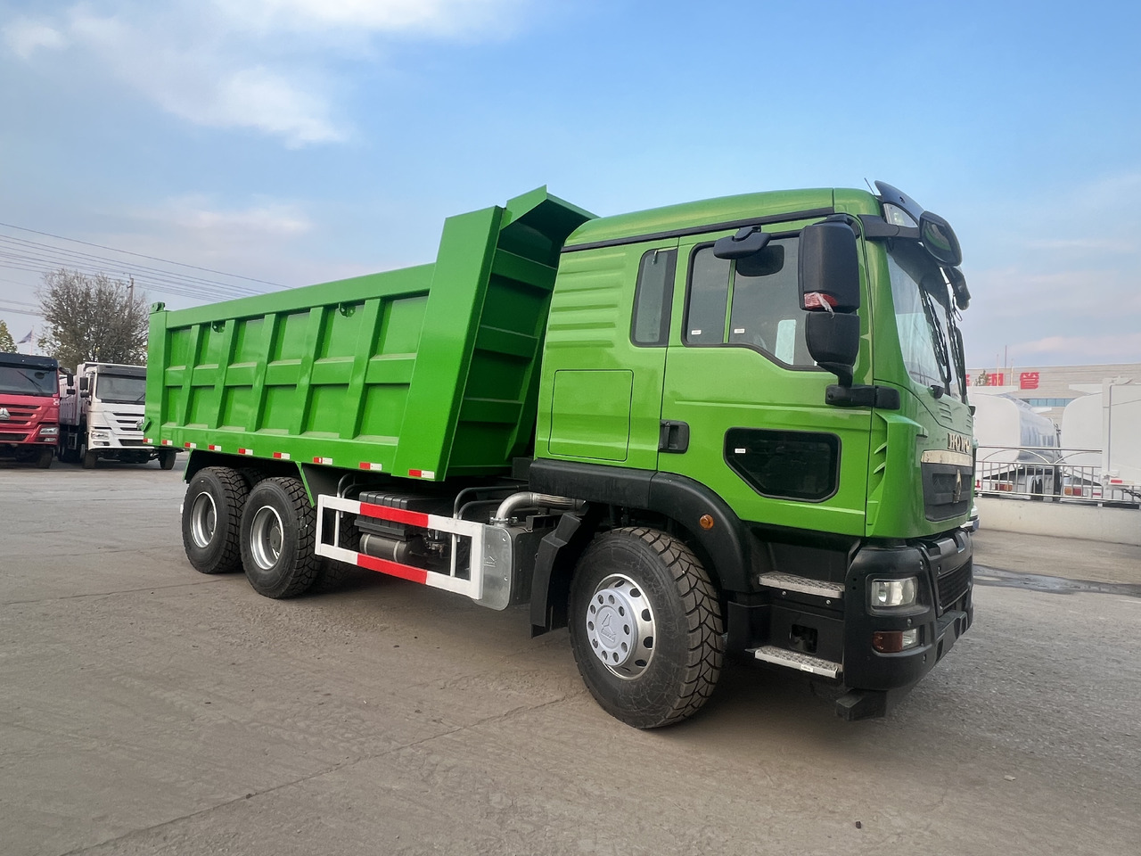 Sinotruk HOWO - Самоскид вантажівка: фото 5 Sinotruk HOWO - Самоскид вантажівка: фото 5