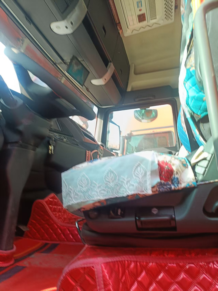 Тягач SITRAK tractor head: фото 6 Тягач SITRAK tractor head: фото 6