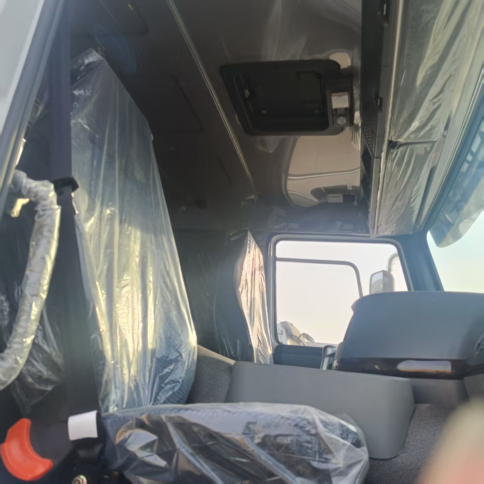 SINOTRUK HOWO - Вантажівка: фото 2 SINOTRUK HOWO - Вантажівка: фото 2