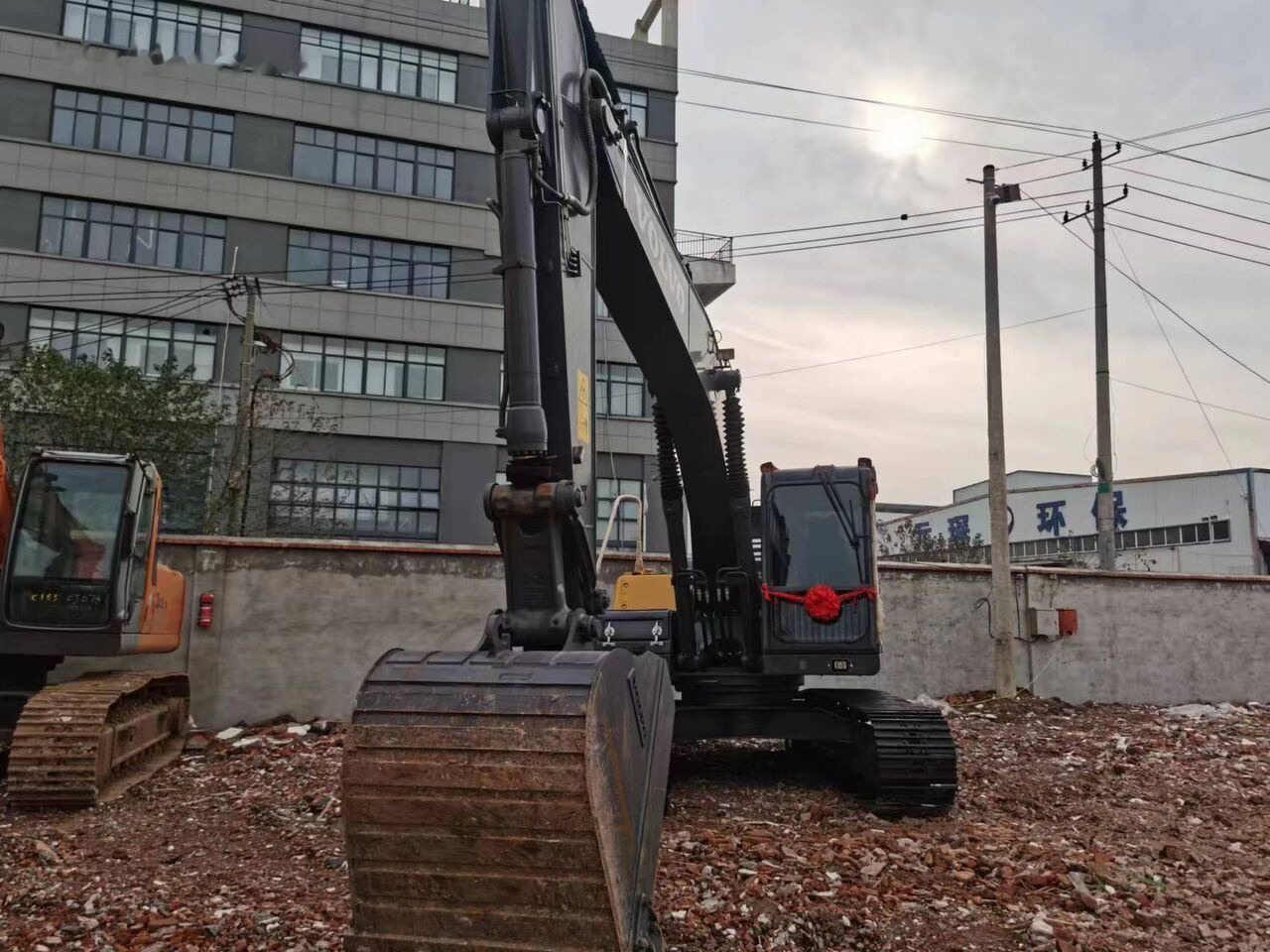 Volvo EC210 - Гусеничний екскаватор: фото 5 Volvo EC210 - Гусеничний екскаватор: фото 5