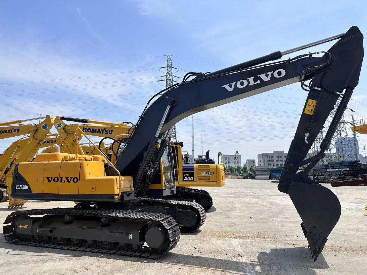 Volvo EC210BLC - Гусеничний екскаватор: фото 2 Volvo EC210BLC - Гусеничний екскаватор: фото 2