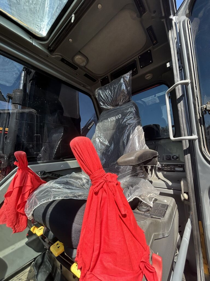 Volvo EC240 - Гусеничний екскаватор: фото 4 Volvo EC240 - Гусеничний екскаватор: фото 4