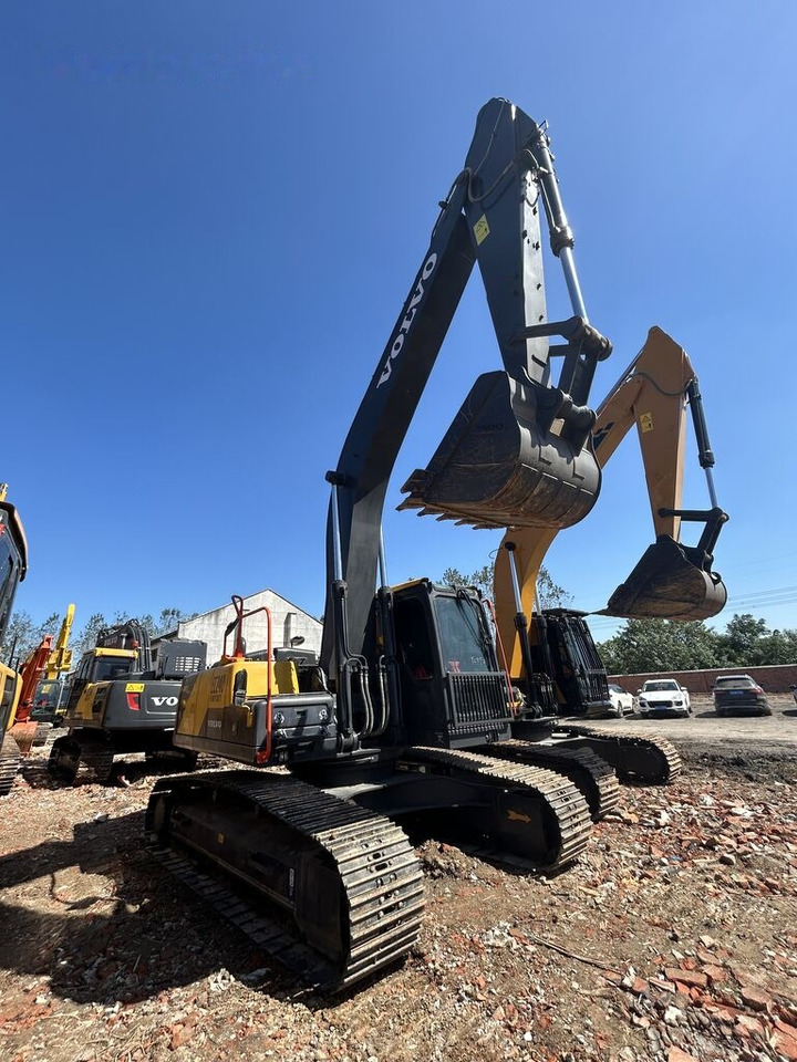 Volvo EC240 - Гусеничний екскаватор: фото 2 Volvo EC240 - Гусеничний екскаватор: фото 2