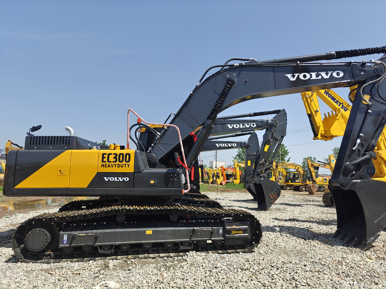 Volvo EC300DL - Гусеничний екскаватор: фото 1 Volvo EC300DL - Гусеничний екскаватор: фото 1