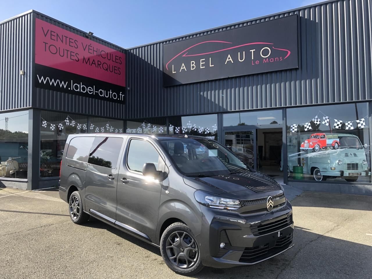 CITROEN Jumpy XL 2.0 BlueHDi - 180 S&S - BV EAT8 III CABINE APPROFONDIE Cabine approfondie Fixe PHASE 2 - Суцільнометалевий фургон: фото 1 CITROEN Jumpy XL 2.0 BlueHDi - 180 S&S - BV EAT8 III CABINE APPROFONDIE Cabine approfondie Fixe PHASE 2 - Суцільнометалевий фургон: фото 1