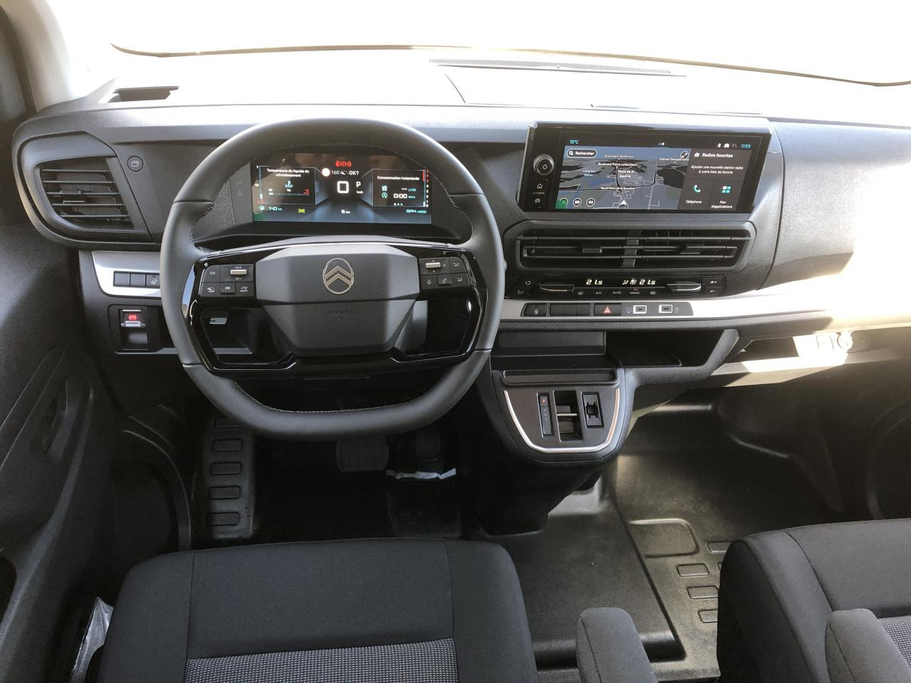 CITROEN Jumpy XL 2.0 BlueHDi - 180 S&S - BV EAT8 III CABINE APPROFONDIE Cabine approfondie Fixe PHASE 2 - Суцільнометалевий фургон: фото 4 CITROEN Jumpy XL 2.0 BlueHDi - 180 S&S - BV EAT8 III CABINE APPROFONDIE Cabine approfondie Fixe PHASE 2 - Суцільнометалевий фургон: фото 4