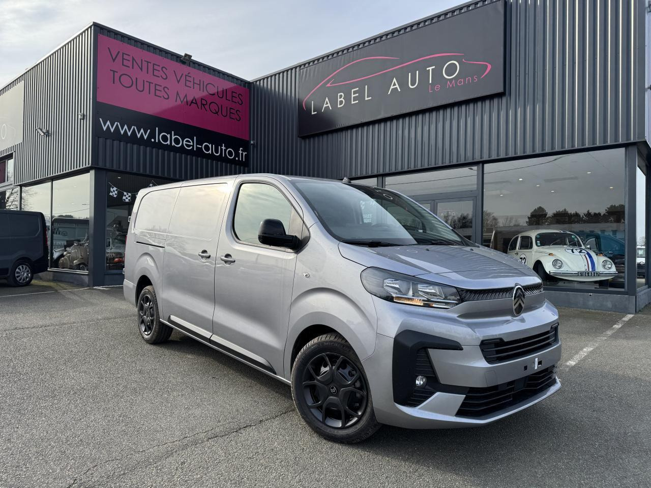 Citroen Jumpy 2 PLACES XL 2.0 BLUEHDI 180CH S&S PACK PREMIUM CONNECT EAT8 - Суцільнометалевий фургон: фото 1 Citroen Jumpy 2 PLACES XL 2.0 BLUEHDI 180CH S&S PACK PREMIUM CONNECT EAT8 - Суцільнометалевий фургон: фото 1