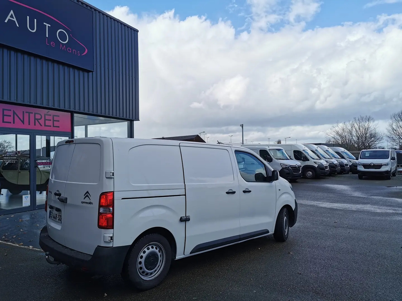 Citroen Jumpy M 1.5 BLUEHDI 120CH S&S DRIVER - Суцільнометалевий фургон: фото 3 Citroen Jumpy M 1.5 BLUEHDI 120CH S&S DRIVER - Суцільнометалевий фургон: фото 3