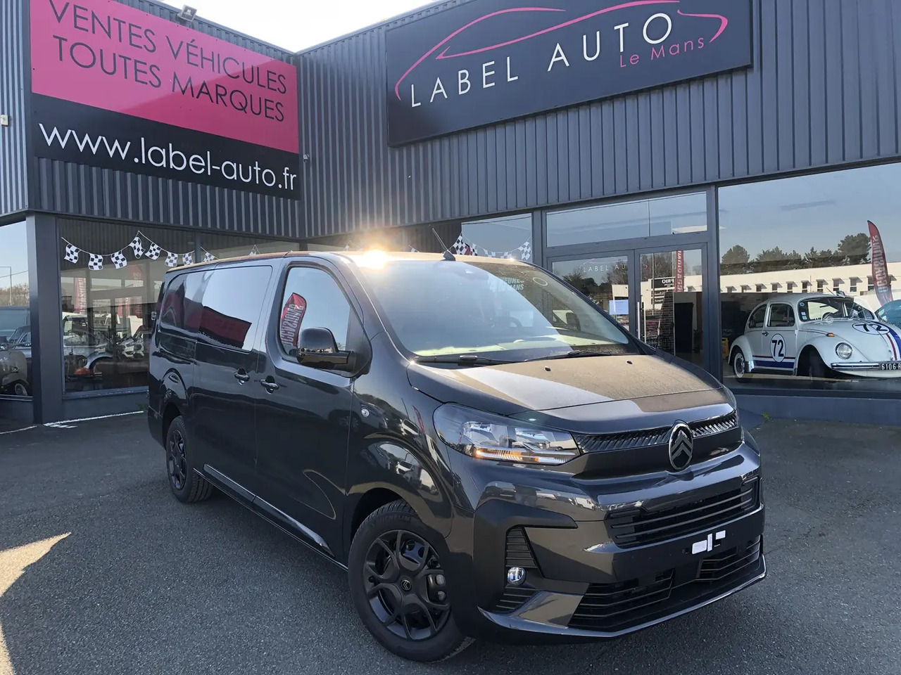 Citroen Jumpy XL 2.0 BLUEHDI 180CH S&S CABINE APPROFONDIE FIXE EAT8 - Вантажопасажирський фургон: фото 1 Citroen Jumpy XL 2.0 BLUEHDI 180CH S&S CABINE APPROFONDIE FIXE EAT8 - Вантажопасажирський фургон: фото 1