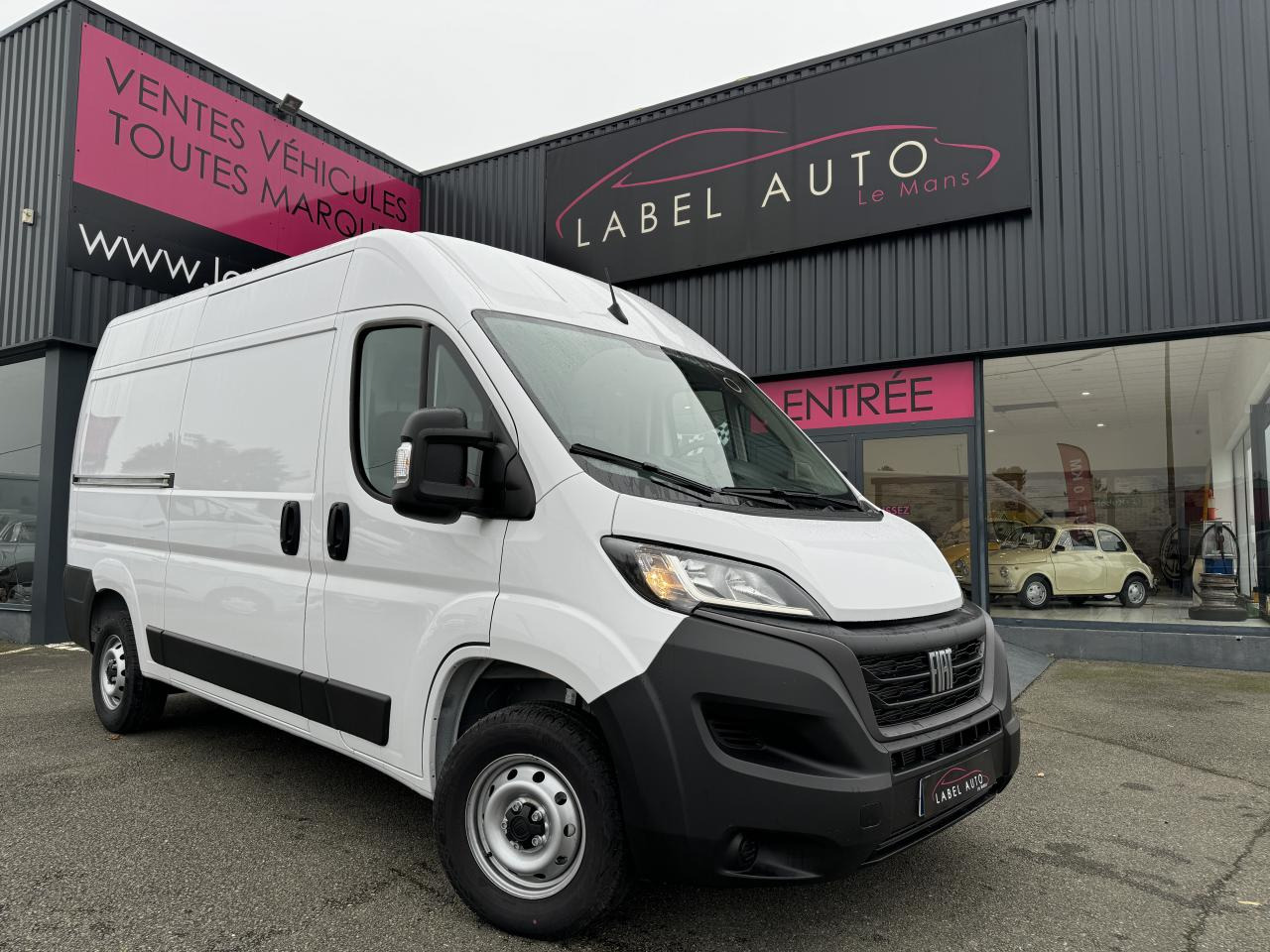 FIAT Ducato Tôlé 3.3 M H2 2.2 - 140 S&S III FOURGON TOLE Fourgon Tôlé 3.3 - Суцільнометалевий фургон: фото 1 FIAT Ducato Tôlé 3.3 M H2 2.2 - 140 S&S III FOURGON TOLE Fourgon Tôlé 3.3 - Суцільнометалевий фургон: фото 1