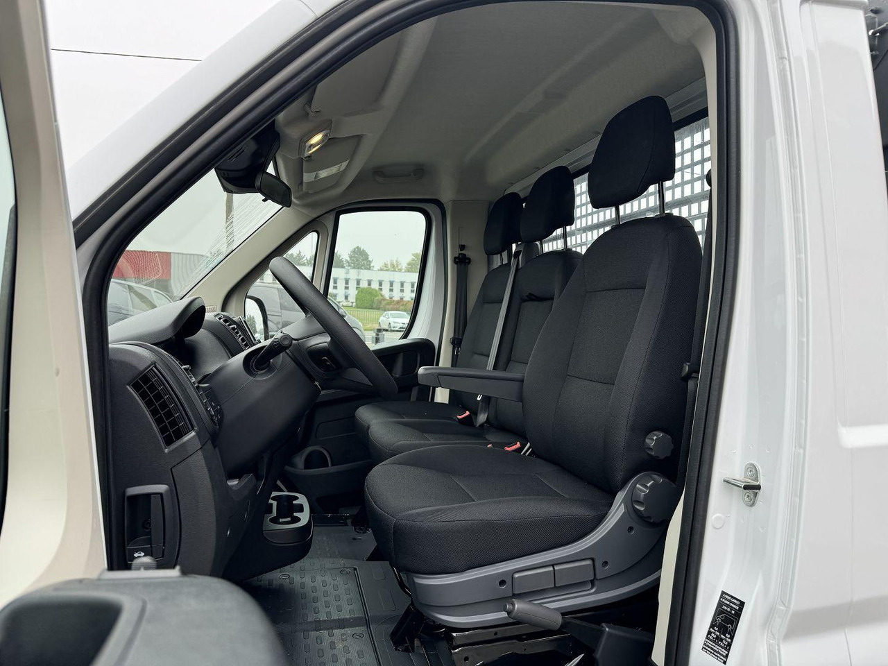 Fiat Ducato L 3.5 MAXI 180CH S&S - Легка бортова вантажівка: фото 5 Fiat Ducato L 3.5 MAXI 180CH S&S - Легка бортова вантажівка: фото 5