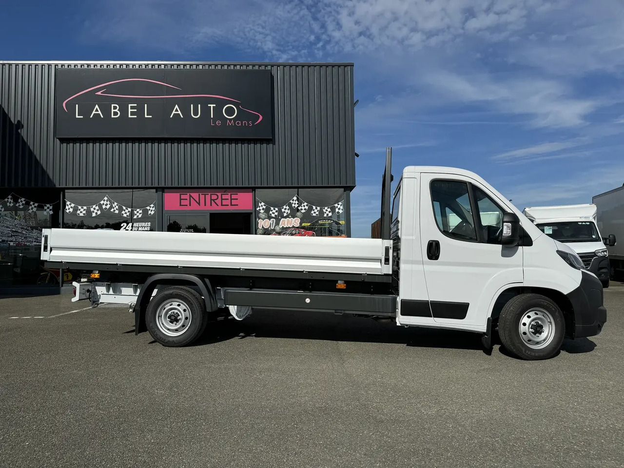 Fiat Ducato XL 3.5 MAXI 180CH S&S - Легка бортова вантажівка: фото 1 Fiat Ducato XL 3.5 MAXI 180CH S&S - Легка бортова вантажівка: фото 1