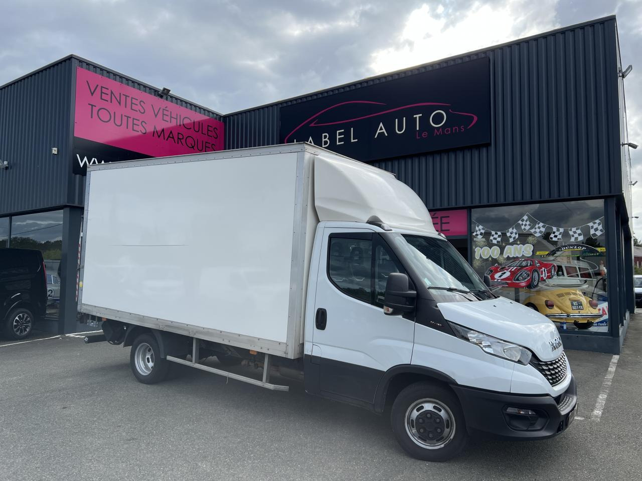IVECO Daily 35 C 16 S&S (Quad-Leaf) CHASSIS CABINE 2014 35C/35S Chassis cabine 35 C Epmt.4.1 PHASE 4 - Фургон з закритим кузовом: фото 5 IVECO Daily 35 C 16 S&S (Quad-Leaf) CHASSIS CABINE 2014 35C/35S Chassis cabine 35 C Epmt.4.1 PHASE 4 - Фургон з закритим кузовом: фото 5
