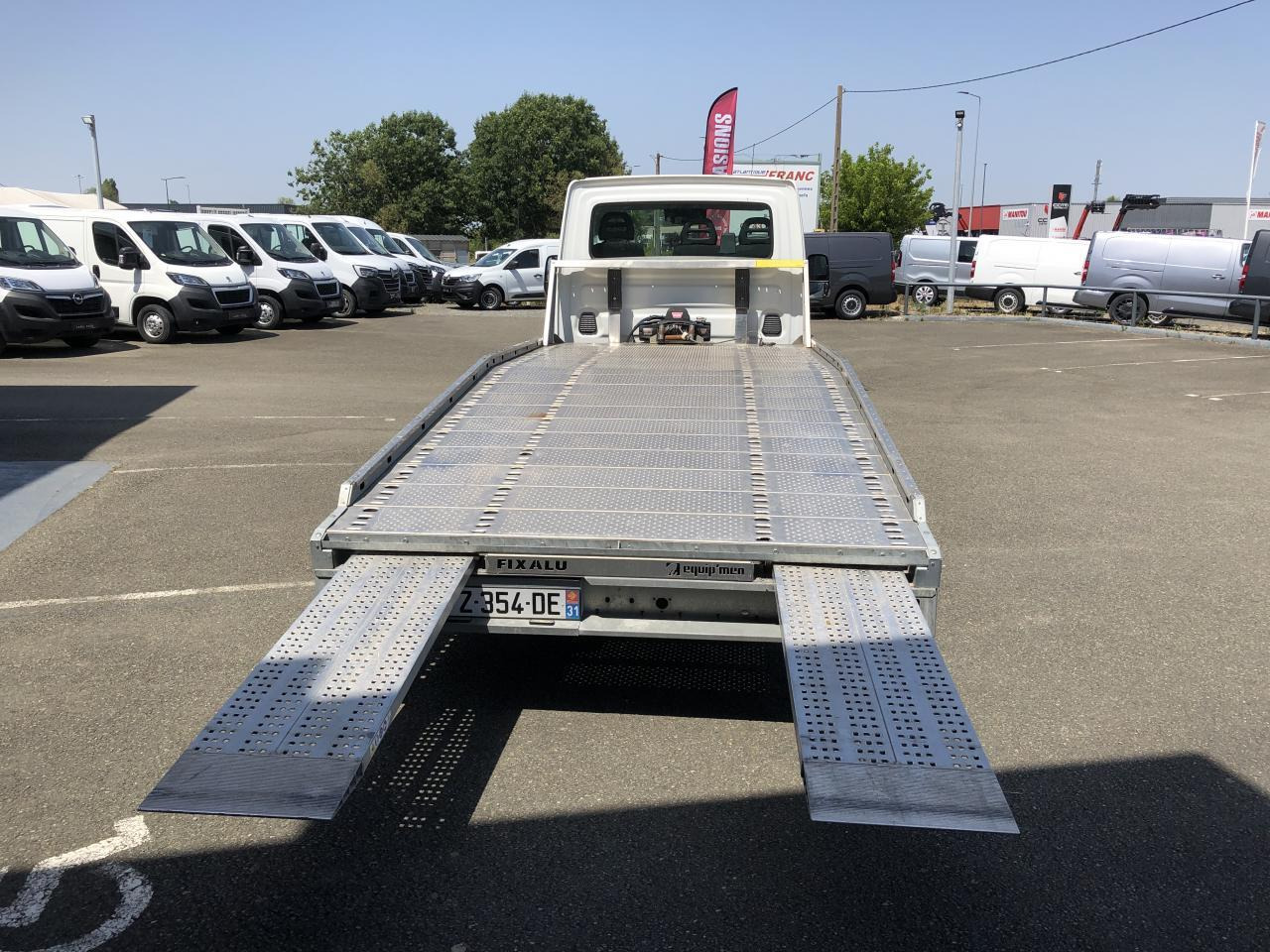 Iveco Daily IVECO PORTE VOITURE DEPANNEUSE 35 S 16 3L0 160 CH EMPATTEMENT 4100 PLATEAU FIX ALU EQUIP M - Автовоз вантажівка: фото 3 Iveco Daily IVECO PORTE VOITURE DEPANNEUSE 35 S 16 3L0 160 CH EMPATTEMENT 4100 PLATEAU FIX ALU EQUIP M - Автовоз вантажівка: фото 3
