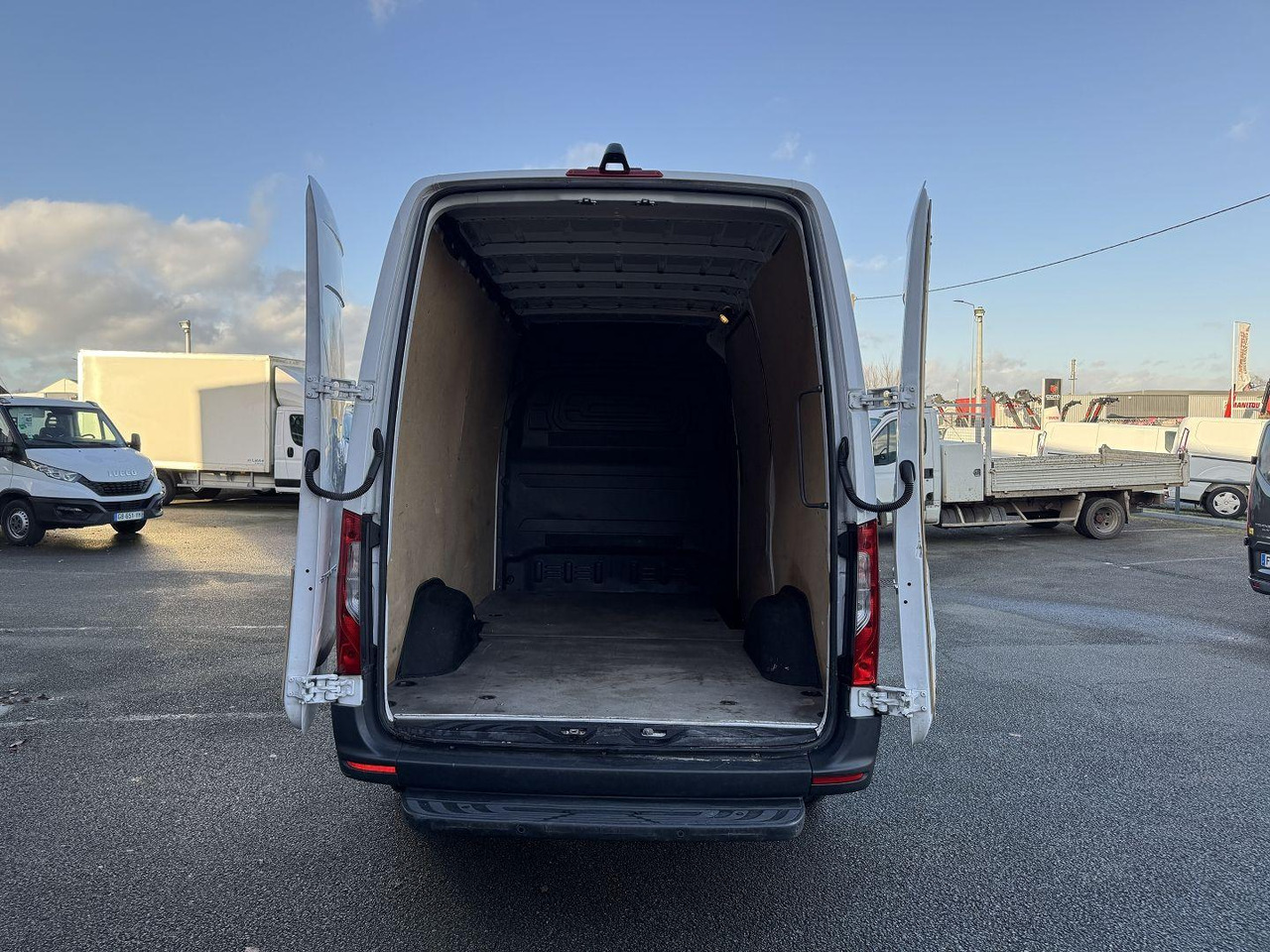 Mercedes Sprinter 315 CDI 37 3T5 PRO - Суцільнометалевий фургон: фото 3 Mercedes Sprinter 315 CDI 37 3T5 PRO - Суцільнометалевий фургон: фото 3