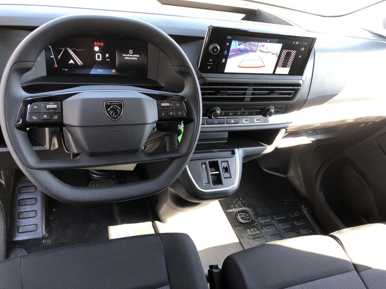 PEUGEOT Expert M 2.0 BlueHDi - 180 S&S - BV EAT8 III FOURGON Fourgon PHASE 2 - Суцільнометалевий фургон: фото 4 PEUGEOT Expert M 2.0 BlueHDi - 180 S&S - BV EAT8 III FOURGON Fourgon PHASE 2 - Суцільнометалевий фургон: фото 4