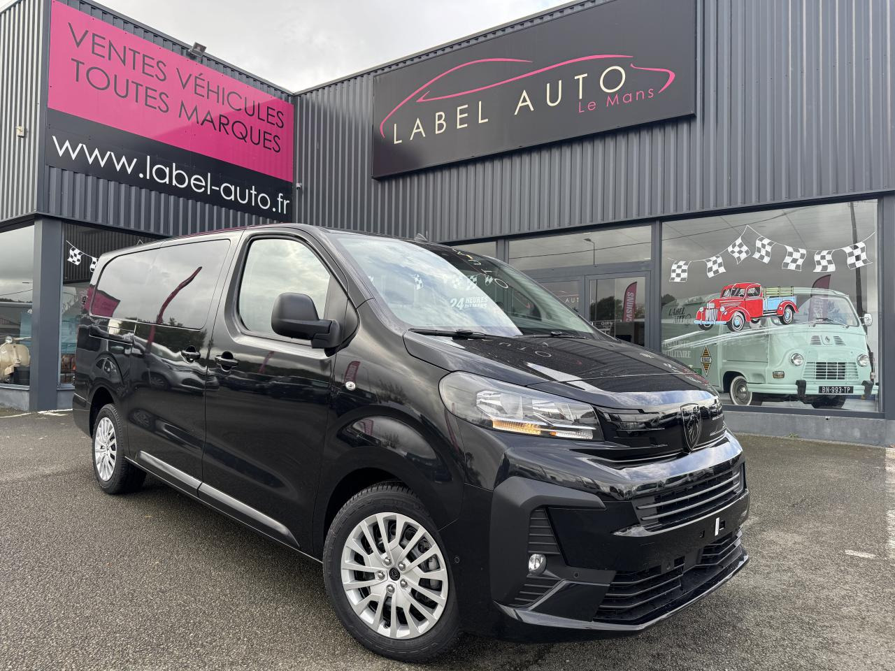 PEUGEOT Expert XL 2.0 BlueHDi - 180 S&S - BV EAT8 III CABINE APPROFONDIE Fourgon Cabine approfondie Fix - Суцільнометалевий фургон: фото 1 PEUGEOT Expert XL 2.0 BlueHDi - 180 S&S - BV EAT8 III CABINE APPROFONDIE Fourgon Cabine approfondie Fix - Суцільнометалевий фургон: фото 1