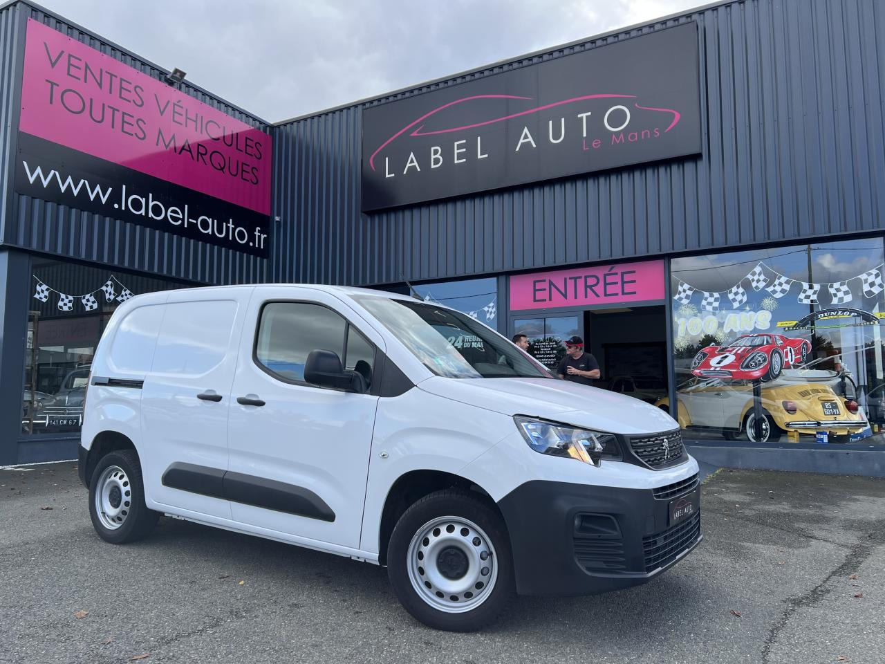 PEUGEOT PARTNER M 650KG 1.5 HDI 100CH ASPHALT 3 PLACES - Суцільнометалевий фургон: фото 1 PEUGEOT PARTNER M 650KG 1.5 HDI 100CH ASPHALT 3 PLACES - Суцільнометалевий фургон: фото 1