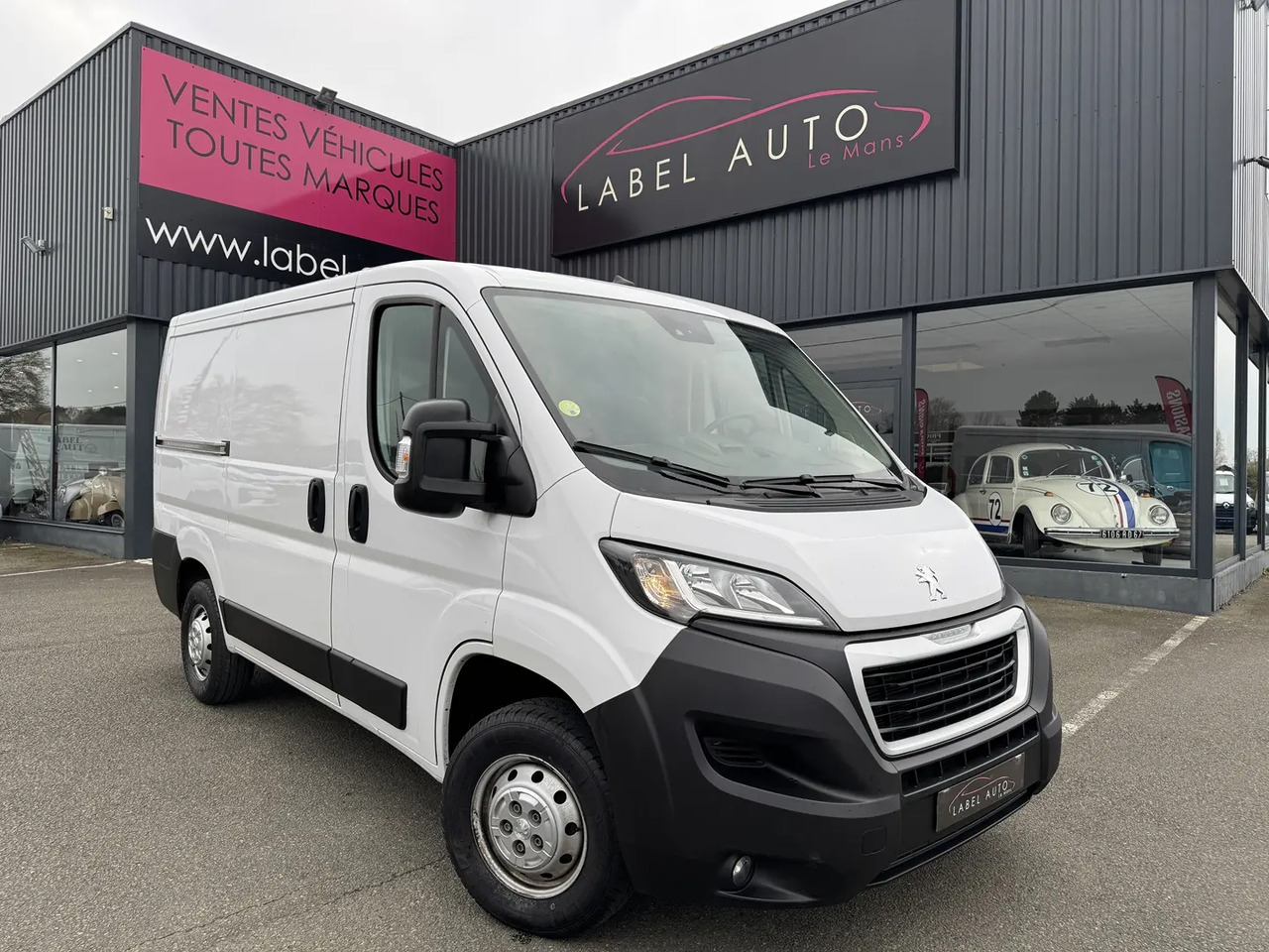 Peugeot Boxer 333 L1H1 2.2 BLUEHDI S&S 140CH ASPHALT - Суцільнометалевий фургон: фото 1 Peugeot Boxer 333 L1H1 2.2 BLUEHDI S&S 140CH ASPHALT - Суцільнометалевий фургон: фото 1