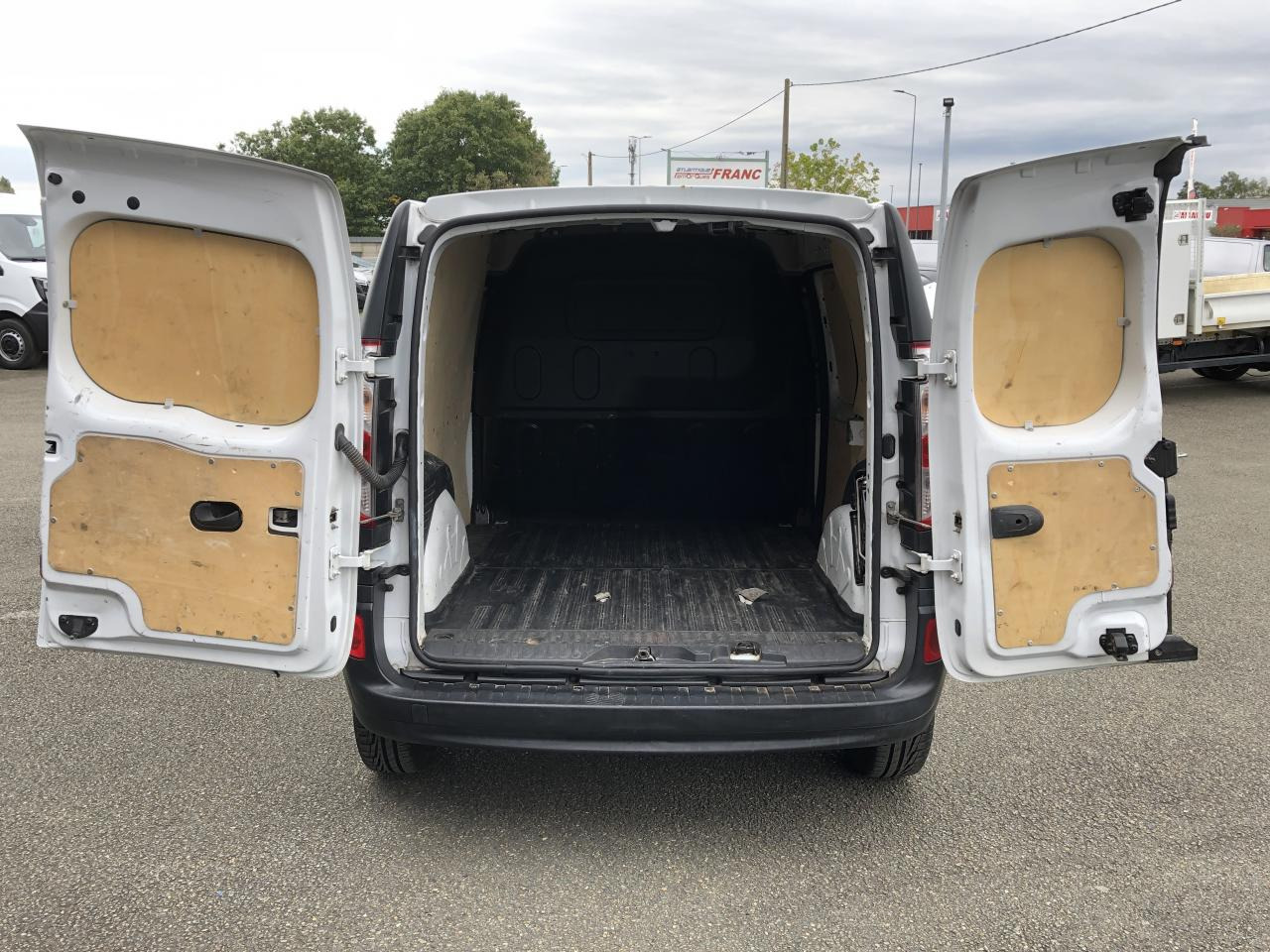 RENAULT KANGOO 1.5 DCI 80CH CONFORT - Суцільнометалевий фургон: фото 3 RENAULT KANGOO 1.5 DCI 80CH CONFORT - Суцільнометалевий фургон: фото 3