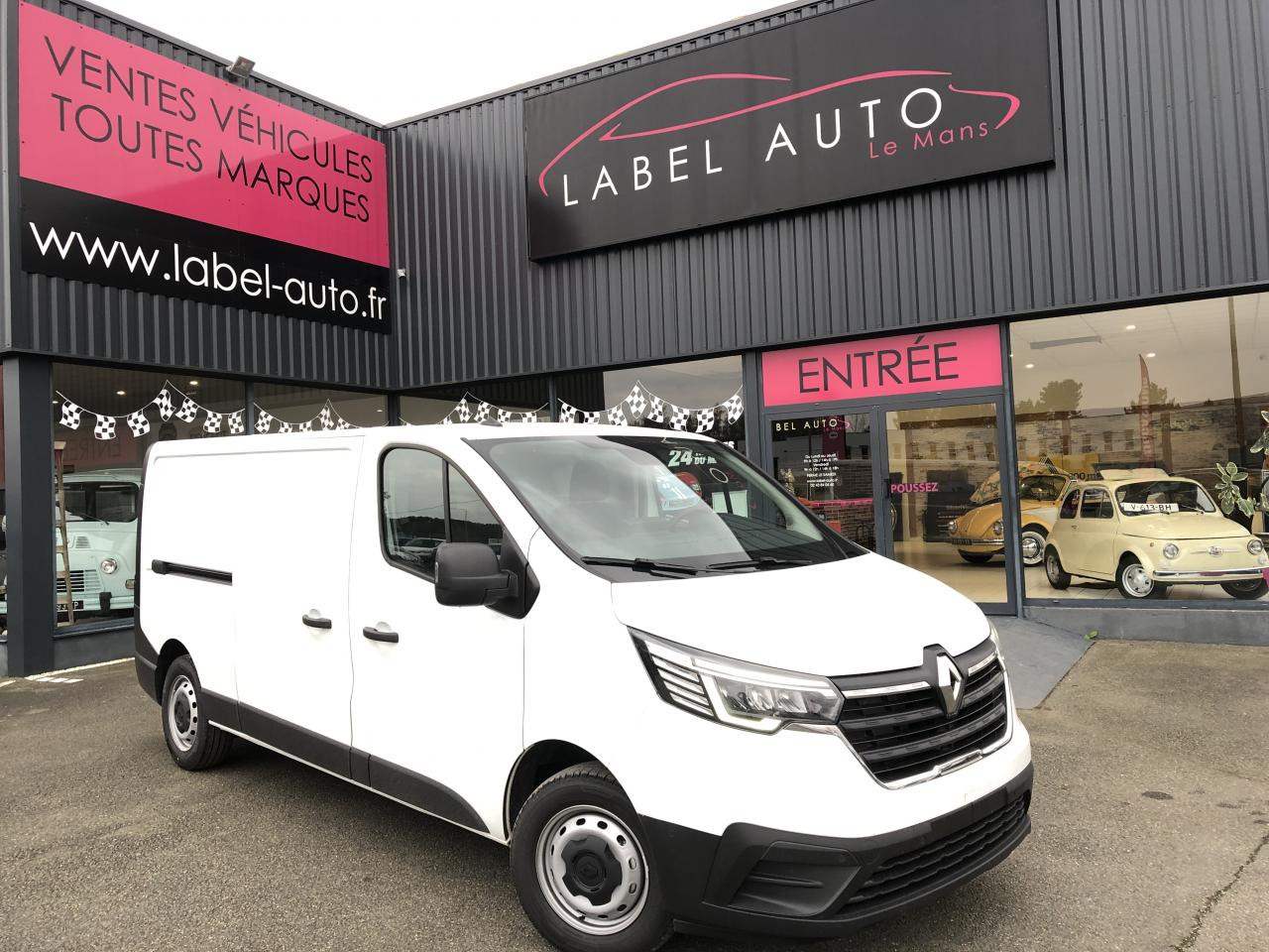 RENAULT Trafic L2H1 3000 Kg 2.0 Blue dCi 170ch ADVANCE - Суцільнометалевий фургон: фото 1 RENAULT Trafic L2H1 3000 Kg 2.0 Blue dCi 170ch ADVANCE - Суцільнометалевий фургон: фото 1