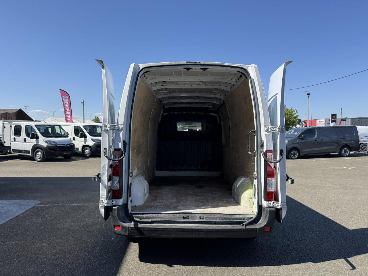 Renault Master F3500 L3H2 2.3 DCI 135CH CONFORT EURO6 - Суцільнометалевий фургон: фото 2 Renault Master F3500 L3H2 2.3 DCI 135CH CONFORT EURO6 - Суцільнометалевий фургон: фото 2
