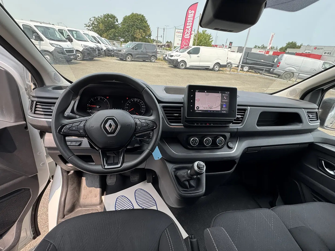 Renault Trafic L2H1 3T 2.0 BLUE DCI 130CH GRAND CONFORT - Суцільнометалевий фургон: фото 3 Renault Trafic L2H1 3T 2.0 BLUE DCI 130CH GRAND CONFORT - Суцільнометалевий фургон: фото 3