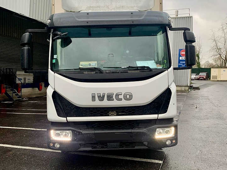 Iveco Eurocargo 120el22 - Вантажівка з закритим кузовом: фото 2 Iveco Eurocargo 120el22 - Вантажівка з закритим кузовом: фото 2