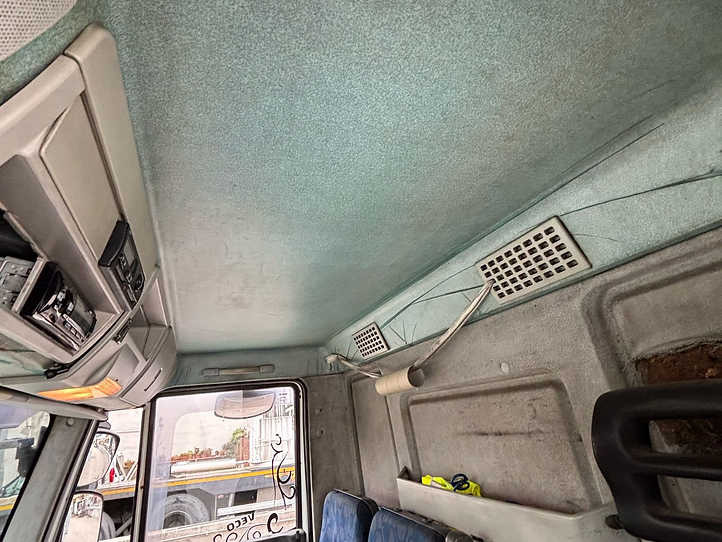 Iveco EUROCARGO 180E25 CASSONE FISSO - Бортова вантажівка/ Платформа: фото 5 Iveco EUROCARGO 180E25 CASSONE FISSO - Бортова вантажівка/ Платформа: фото 5