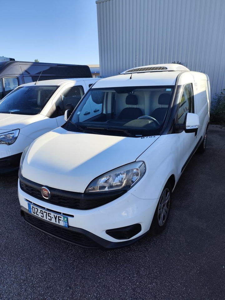 Fiat Doblo Maxi 105 cv PC avec caisse frigorifique - Фургон-рефрижератор: фото 1 Fiat Doblo Maxi 105 cv PC avec caisse frigorifique - Фургон-рефрижератор: фото 1