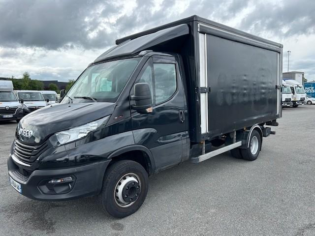 Iveco Daily 70C16 Plateau Brasseur Rideaux coulissant Hayon rabattable - Тентований фургон: фото 1 Iveco Daily 70C16 Plateau Brasseur Rideaux coulissant Hayon rabattable - Тентований фургон: фото 1