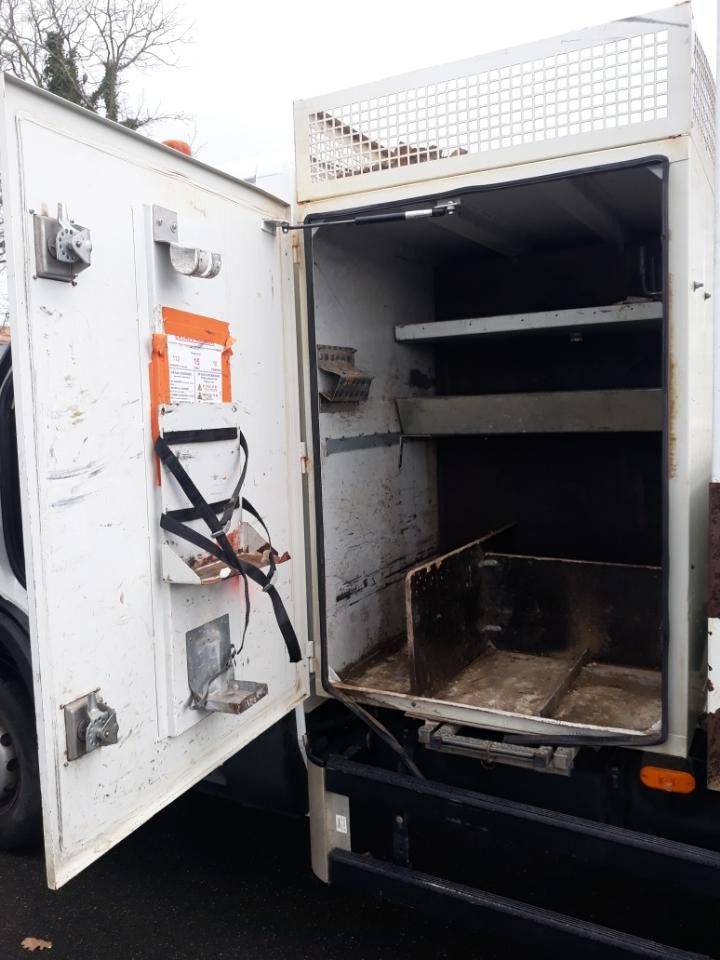 Iveco Daily 70C18 tribenne + coffre - Самоскид вантажівка: фото 5 Iveco Daily 70C18 tribenne + coffre - Самоскид вантажівка: фото 5