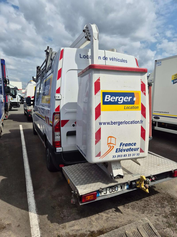 Renault Master 130.35 Fourgon L2H2 Nacelle France Elévateur 121 FT 12m - Автовишка: фото 2 Renault Master 130.35 Fourgon L2H2 Nacelle France Elévateur 121 FT 12m - Автовишка: фото 2