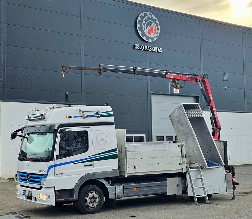 Mercedes-Benz Atego 822 L - Бортова вантажівка/ Платформа: фото 1 Mercedes-Benz Atego 822 L - Бортова вантажівка/ Платформа: фото 1